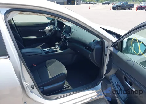 2021 Nissan Sentra Sv z USA, uszkodzony, nr VIN 3N1AB8CV4MY294585